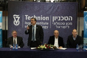 March 2014 at opening meeting of the Waterloo-Technion Research Cooperation Program held in Haifa, Israel (from left to right): George Dixon,  V.P. University Research, University of Waterloo, Feridun Hamdullahpur, president   and vice-chancellor of the University of Waterloo, Prof. Peretz Lavie, Technion President and Prof. Oded Shmueli, former Executive Vice President for Research at the Technion.  