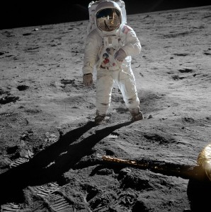 Aldrin walks on the surface of the Moon during Apollo 11 Photo: NASA