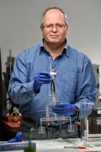 פרופ' אבנר רוטשילד מהפקולטה למדע והנדסה של חומרים בטכניון
