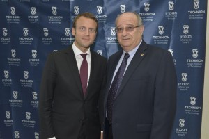 מימין לשמאל: נשיא הטכניון, פרופ' פרץ לביא ונשיא צרפת הנבחר, עמנואל מקרון