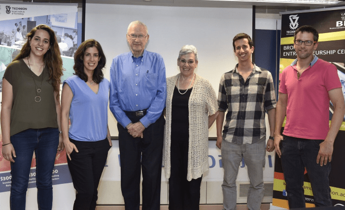 Yehuda and Dita Bronicki (center) with the heads of the Technion Bronica Entrepreneurship Center