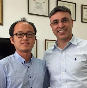 (L-R) Dr. Min Zhang and Professor Hossam Haick 