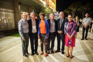 (L-R): Larry Wolfe, Prof. MikI Halberthal, Andi Wolfe, Prof. Rafi Beyar, Prof. Uri Sivan, Dr. Esty Golan