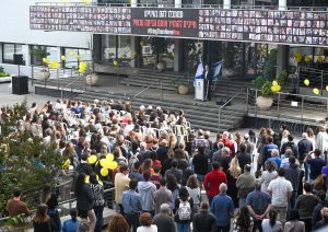 עצרת למען שחרור החטופים ולהזדהות עם בני משפחותיהם