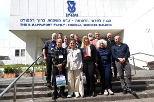 חברי המשלחת בביקור בפקולטה לרפואה ע"ש רפפורט