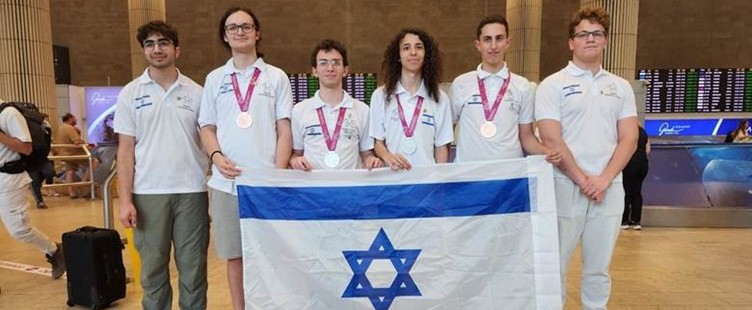4 מדליות לחברי משלחת ישראל לאול’ מנדלייב בכימיה, שהוכשרו בפקולטה לכימיה ע״ש שוליך