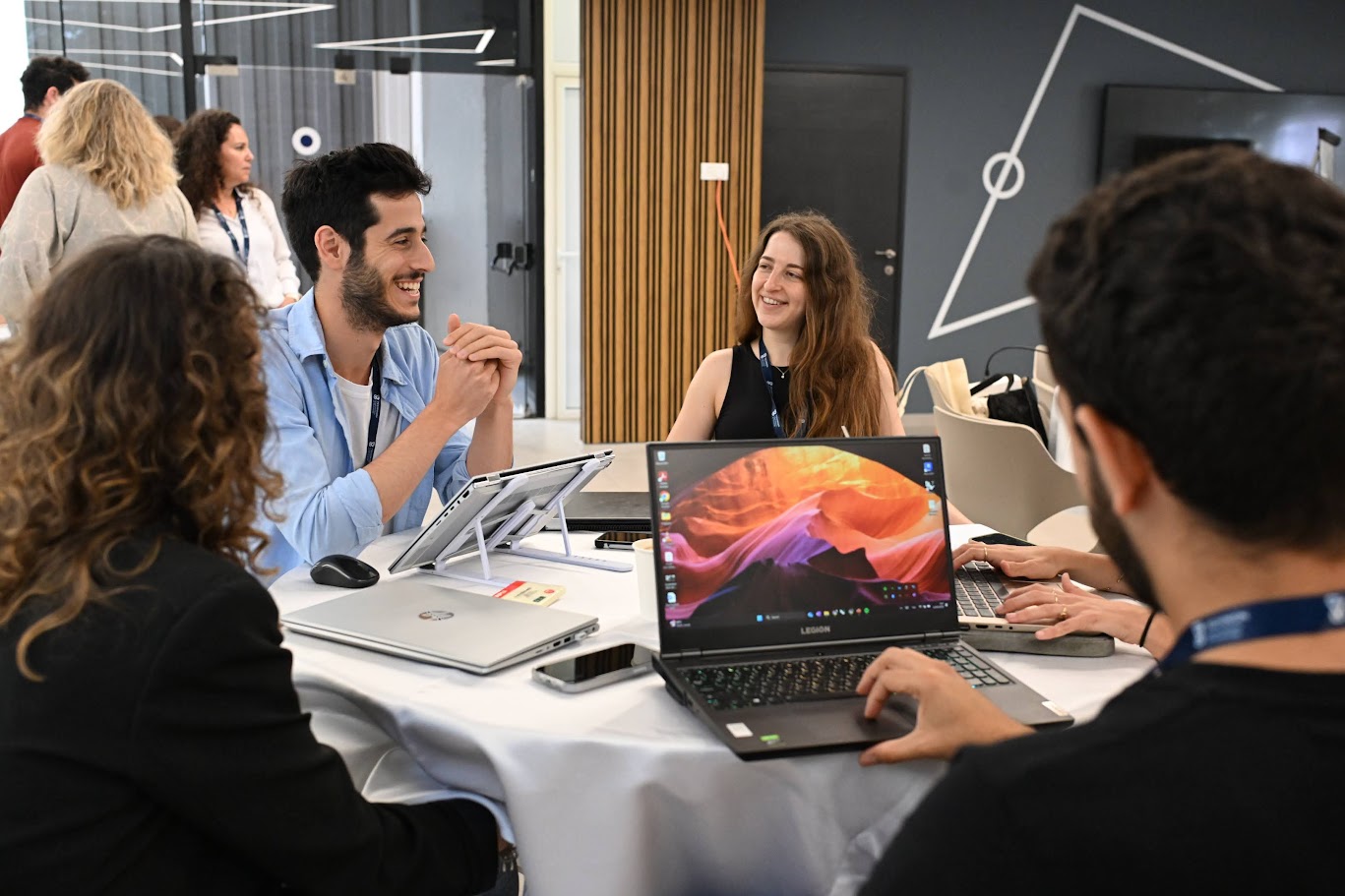 סטוגנטים בהאקתון