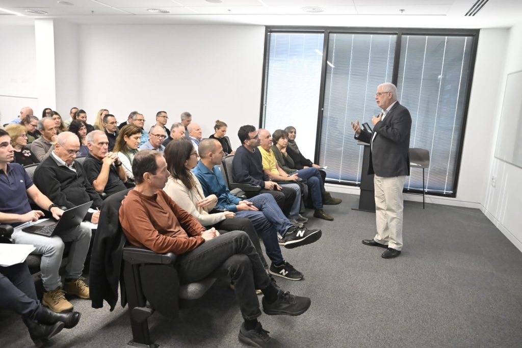 2.נשיא הטכניון פרופ' אורי סיון באירוע