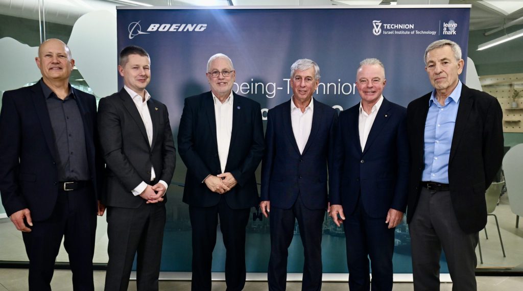 5. From left to right: Prof. Gidi Grader, Steve Gillard ,Technion President Prof. Uri Sivan, Haggai Mazursky, Dr. Brendan Nelson and Maj. Gen. (res.) Ido Nehushtan