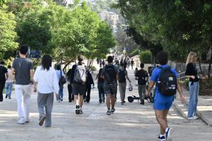 1. Starting the academic year at the Technion - students across campus